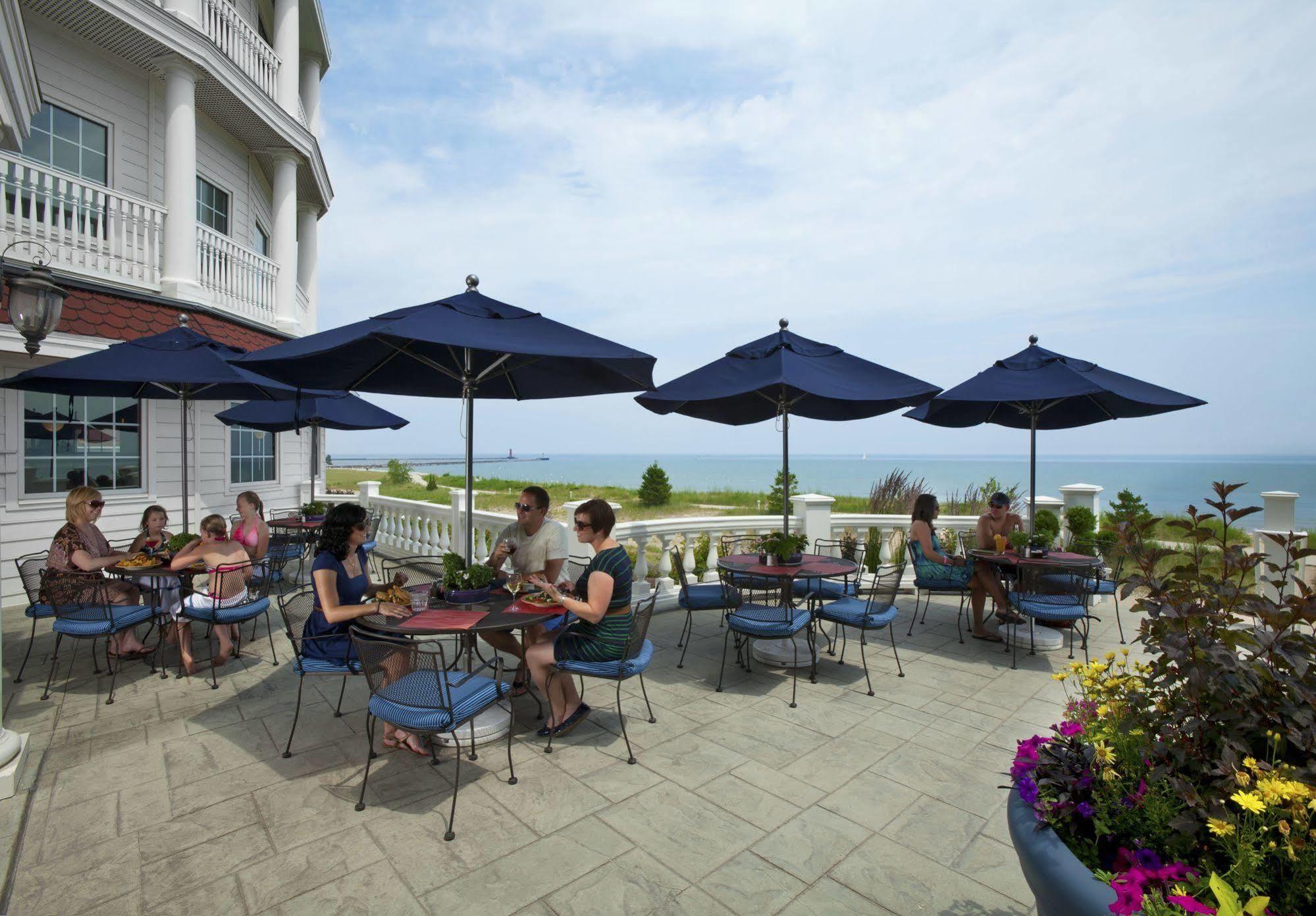 Blue Harbor Resort & Spa Sheboygan Exteriör bild